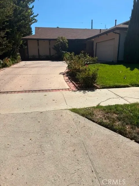 6472 Farralone, Woodland Hills, CA 91303
