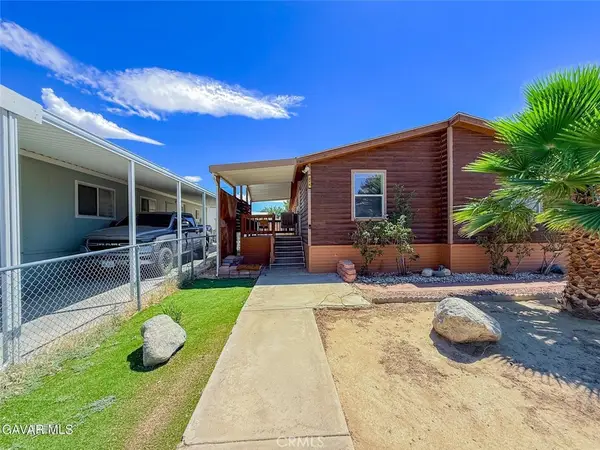 45465 E 25th Street #214, Lancaster, CA 93535