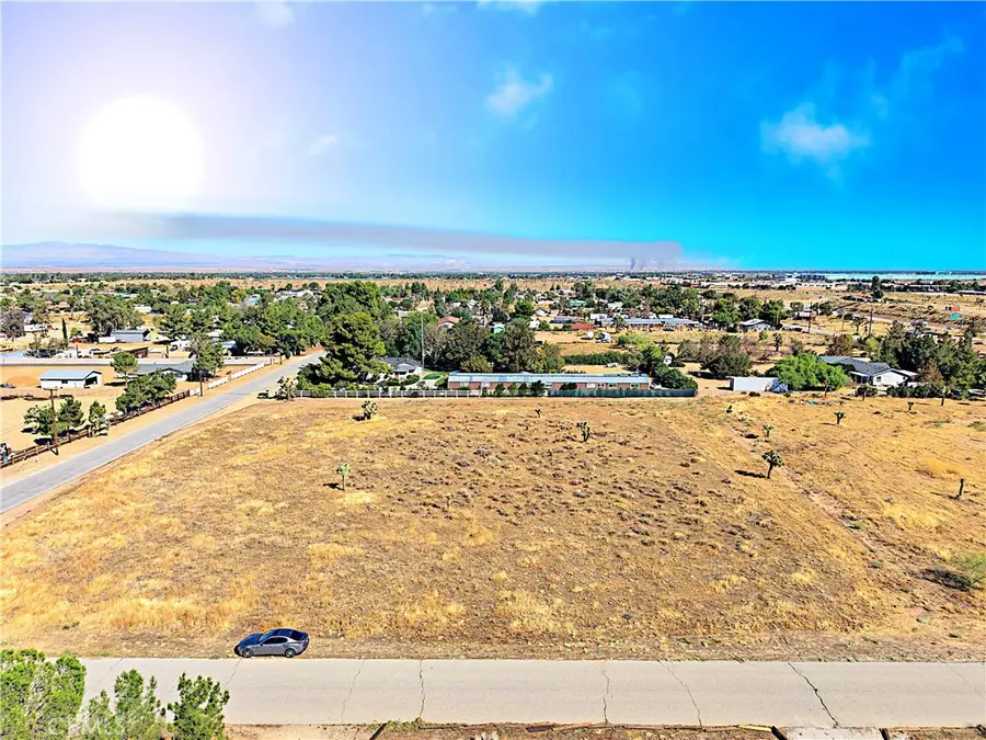 0 15th Street W, Palmdale, CA 93551 - #2
