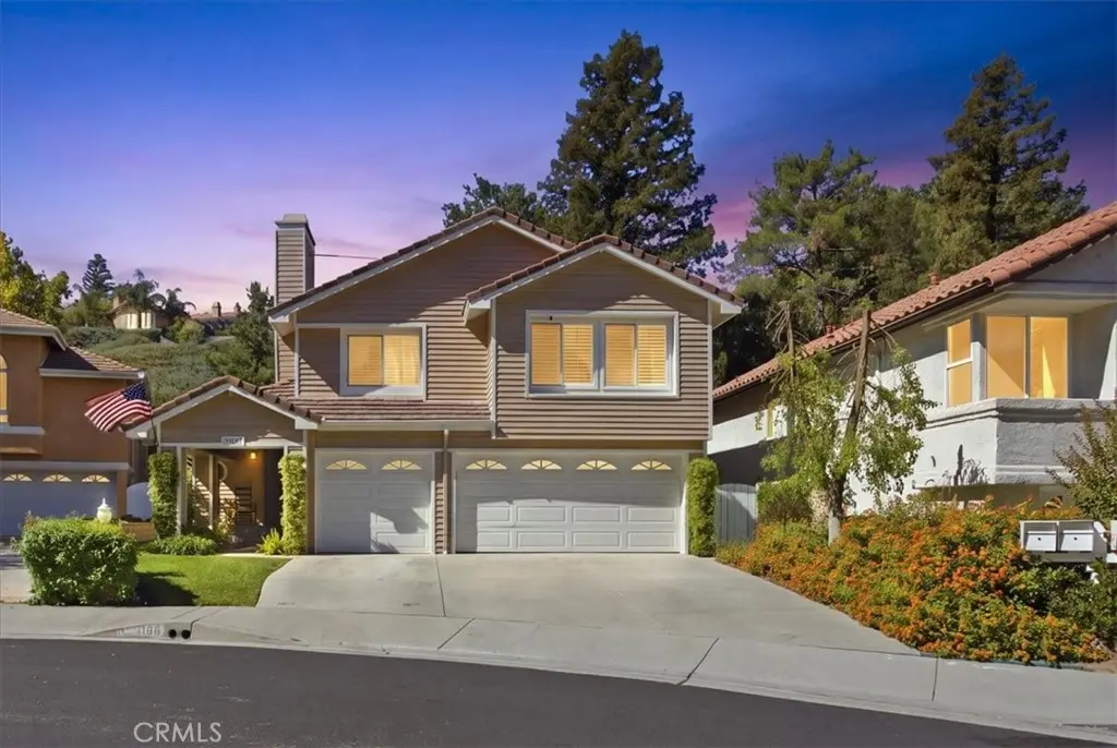 24109 Clearbank, Newhall, CA 91321 - #1