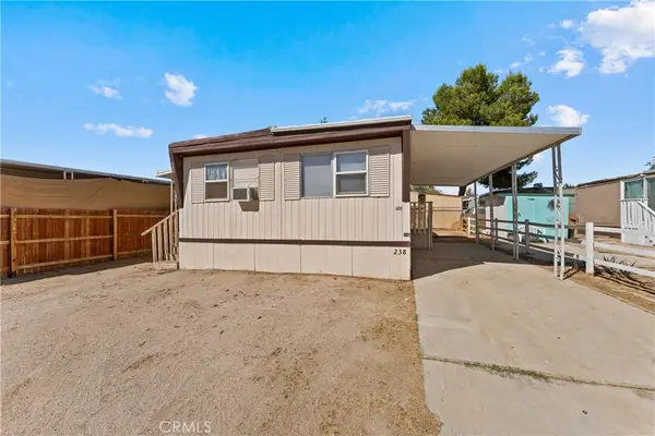 3300 15th Street W #238, Rosamond, CA 93560