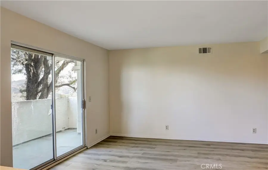 21309 Eucalyptus, Newhall, CA 91321 - #3