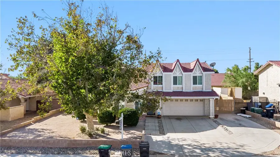1642 Lauterbach, Lancaster, CA 93535 - #2