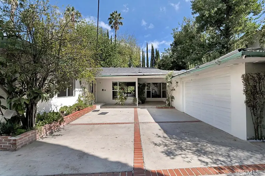 4830 Woodley Avenue, Encino, CA 91436 - #2