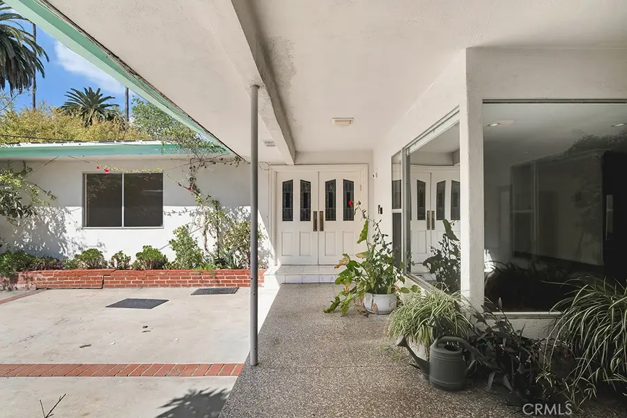 4830 Woodley Avenue, Encino, CA 91436 - #3