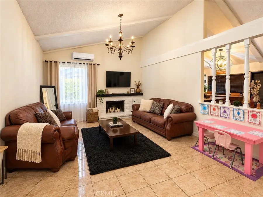 44638 13th E, Lancaster, CA 93535 - #2