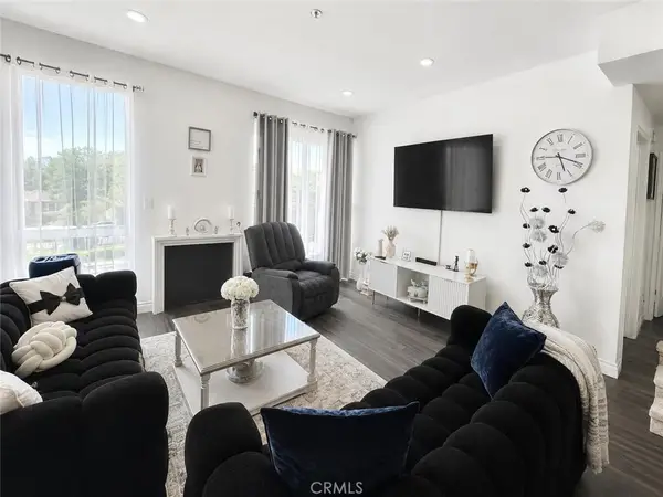 19350 Sherman, Reseda, CA 91335