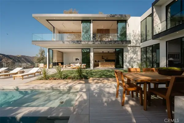 1149 Linda Flora Drive, Los Angeles, CA 90049