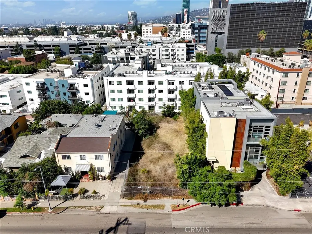 1449 N Bronson, Los Angeles, CA 90028 - #1