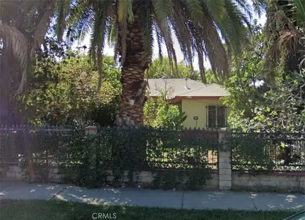 11465 Amboy Ave., San Fernando, CA 91340
