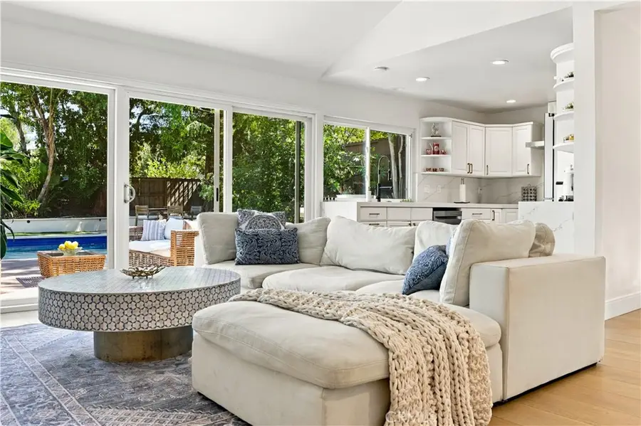 1690 Stoddard Avenue, Thousand Oaks, CA 91360 - #2