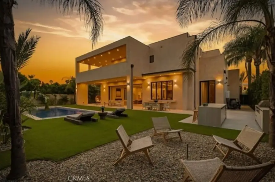 15450 Huston, Sherman Oaks, CA 91403 - #2