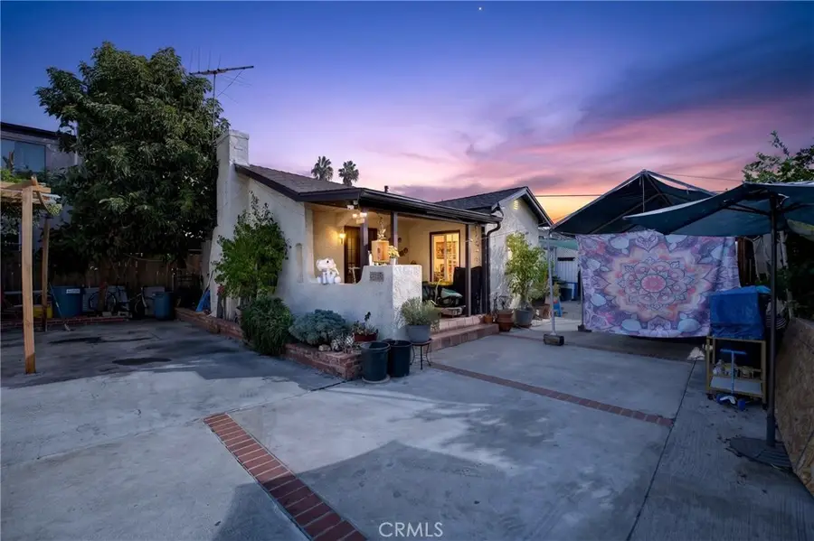 6856 Laurel Canyon Boulevard, North Hollywood, CA 91605 - #2