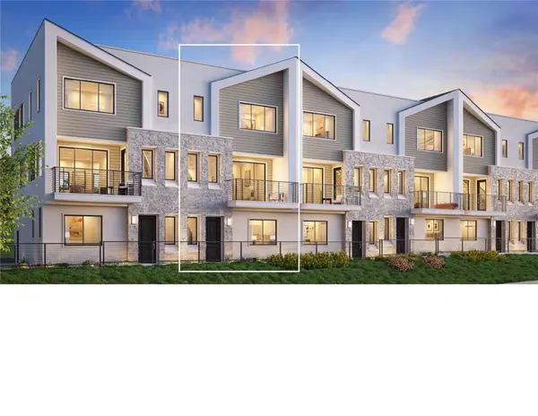 126 N Pacific Coast Highway, Redondo Beach, CA 90277