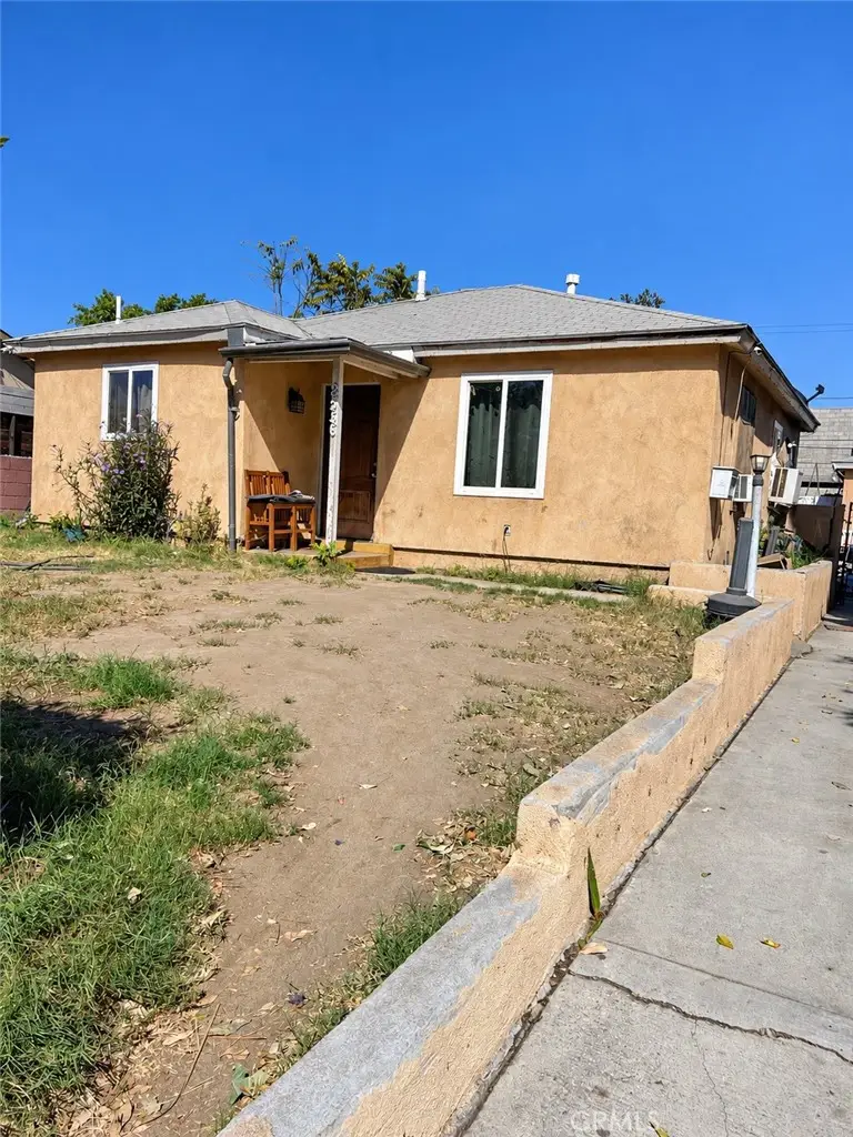 8536 Cayuga Avenue, Sun Valley, CA 91352 - #1