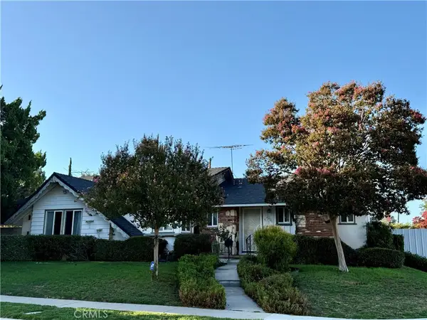 20701 Stagg, Canoga Park, CA 91306