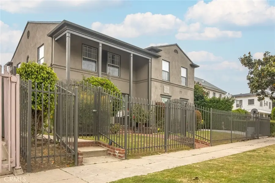 913 S Wilton Place, Los Angeles, CA 90019 - #2