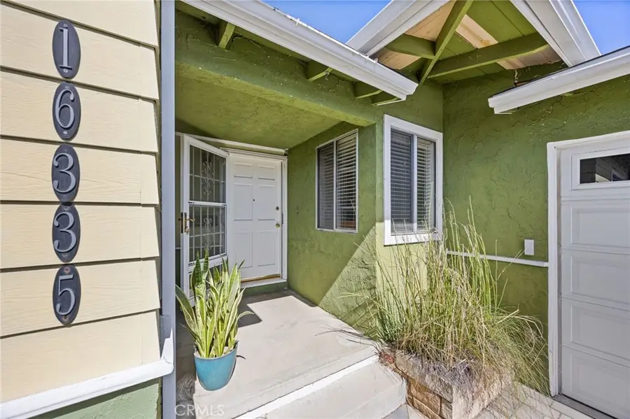 16335 Tuba, North Hills, CA 91343 - #2