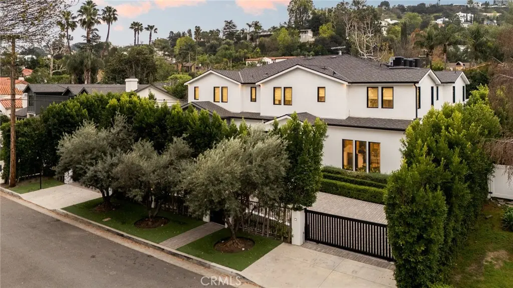 14324 Roblar, Sherman Oaks, CA 91423 - #1