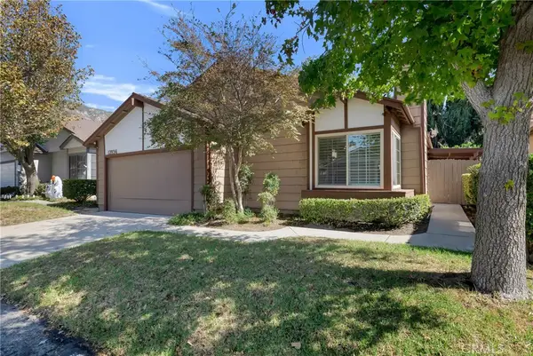 13936 Olive Grove Lane, Sylmar, CA 91342
