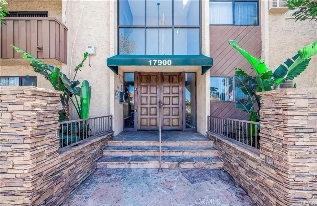 17900 Sherman #504, Reseda, CA 91335 - #1
