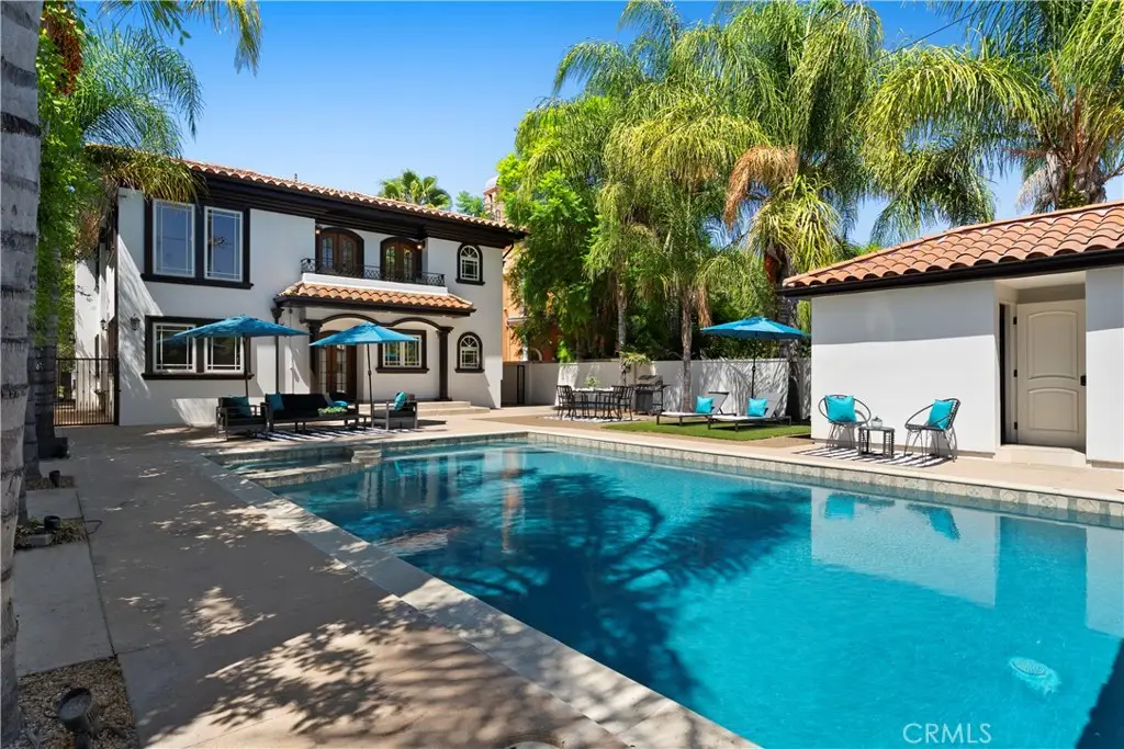 15014 Valleyheart, Sherman Oaks, CA 91403 - #1