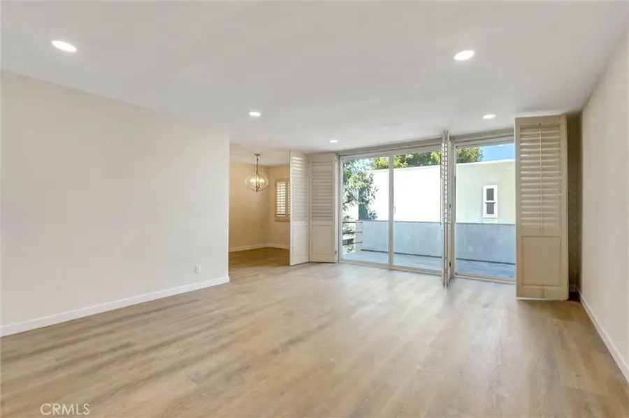 4915 Tyrone Avenue #325, Sherman Oaks, CA 91423 - #3