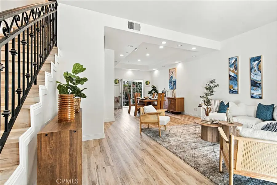10833 Kling Street #4, North Hollywood, CA 91602 - #3