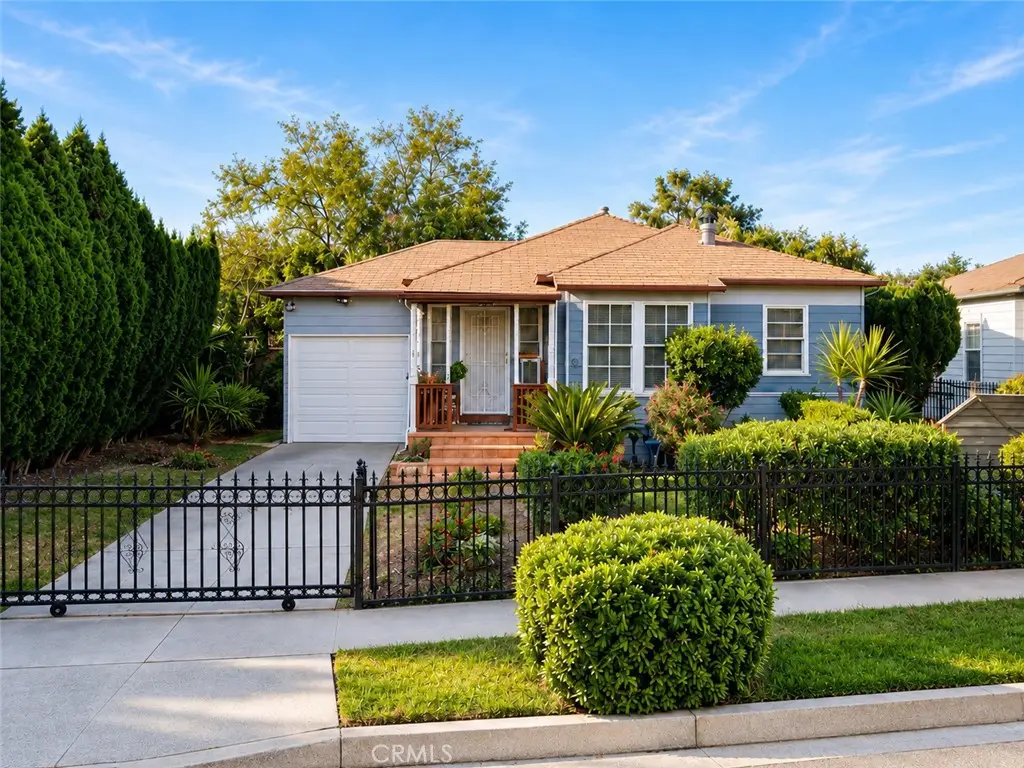 14418 Lorne, Panorama City, CA 91402 - #1