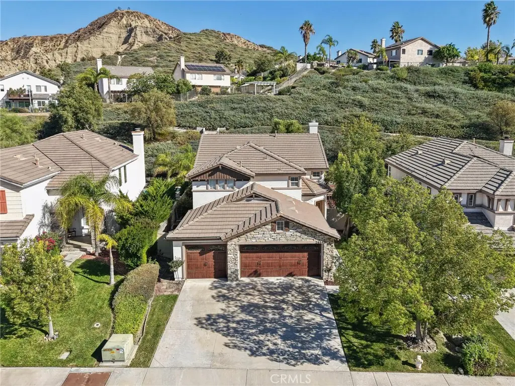 26548 Cardinal Drive, Canyon Country, CA 91387 - #1