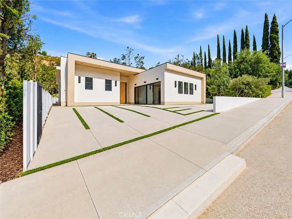 17000 Escalon, Encino, CA 91436 - #1