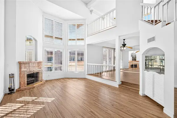 5333 Zelzah Avenue #340, Encino, CA 91316