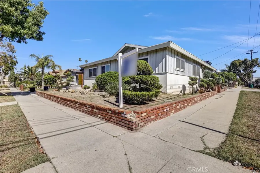 301 E Buckthorn, Inglewood, CA 90301 - #2