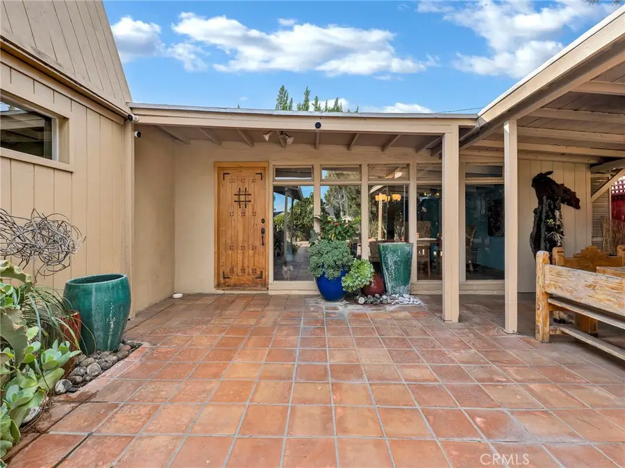 6033 Fulcher, North Hollywood, CA 91606 - #3