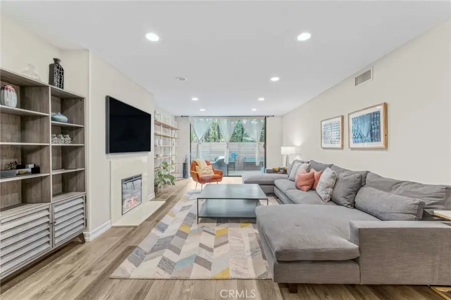 170 N Grand Avenue #102, Pasadena, CA 91103 - #2