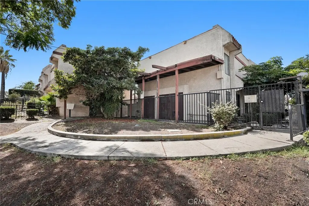11401 Berendo Avenue #7, Los Angeles, CA 90044 - #1