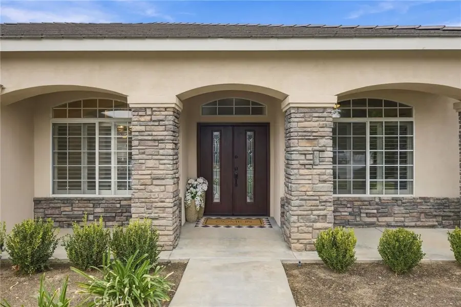 9310 Cripple Creek Avenue, Bakersfield, CA 93312 - #3