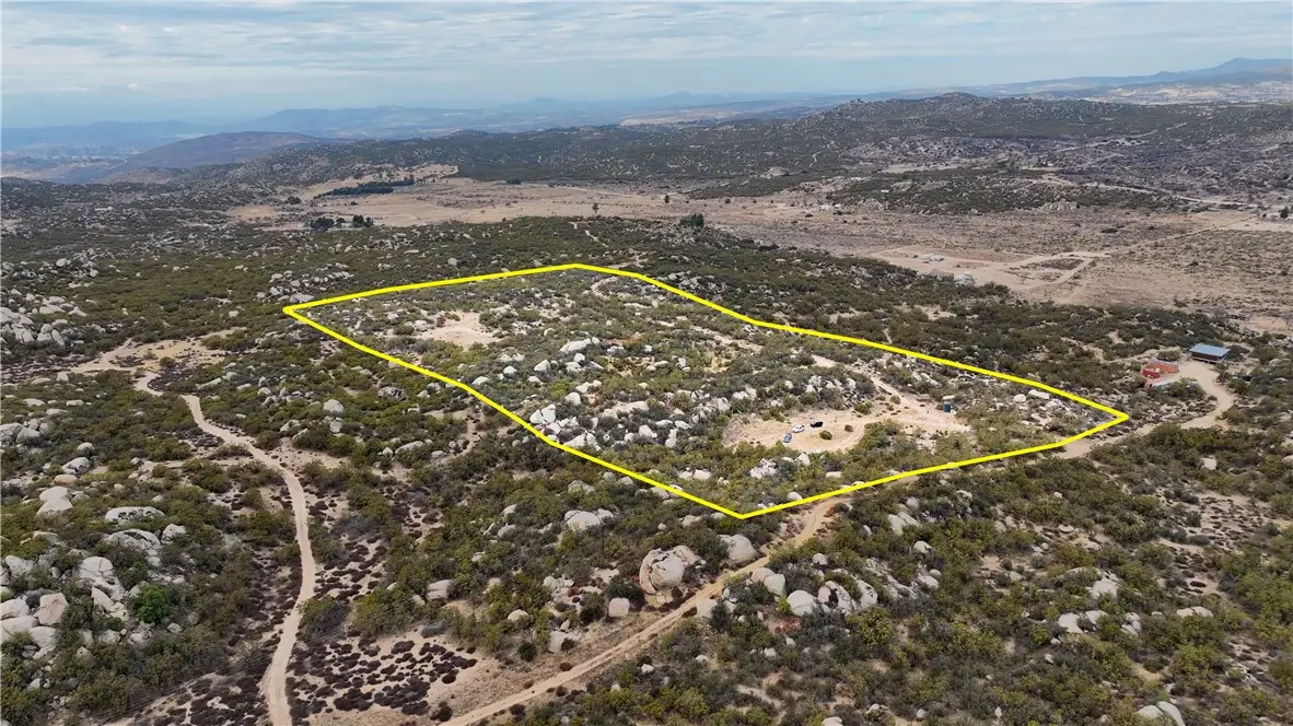 12 Sycamore Springs Road, Aguanga, CA 92536 - #1