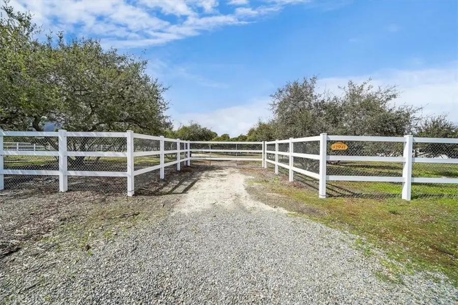 42941 Kalmia Street, Murrieta, CA 92562 - #2