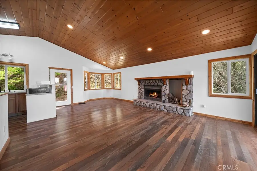 781 Arbula Drive, Crestline, CA 92325 - Image #3