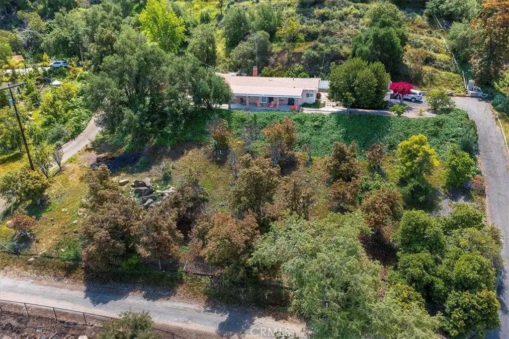 40057 S Shore Road, Fallbrook, CA 92028 - Image #1