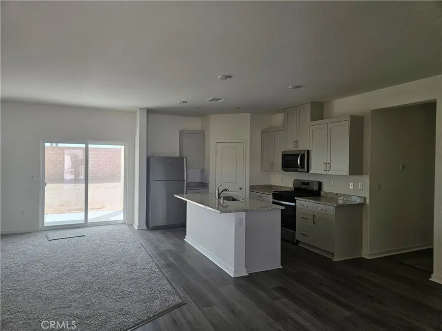 12185 Del Sur Street, Victorville, CA 92392 - #2