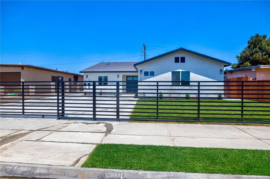 1601 1603 W 165th Street, Compton, CA 90220 - #1