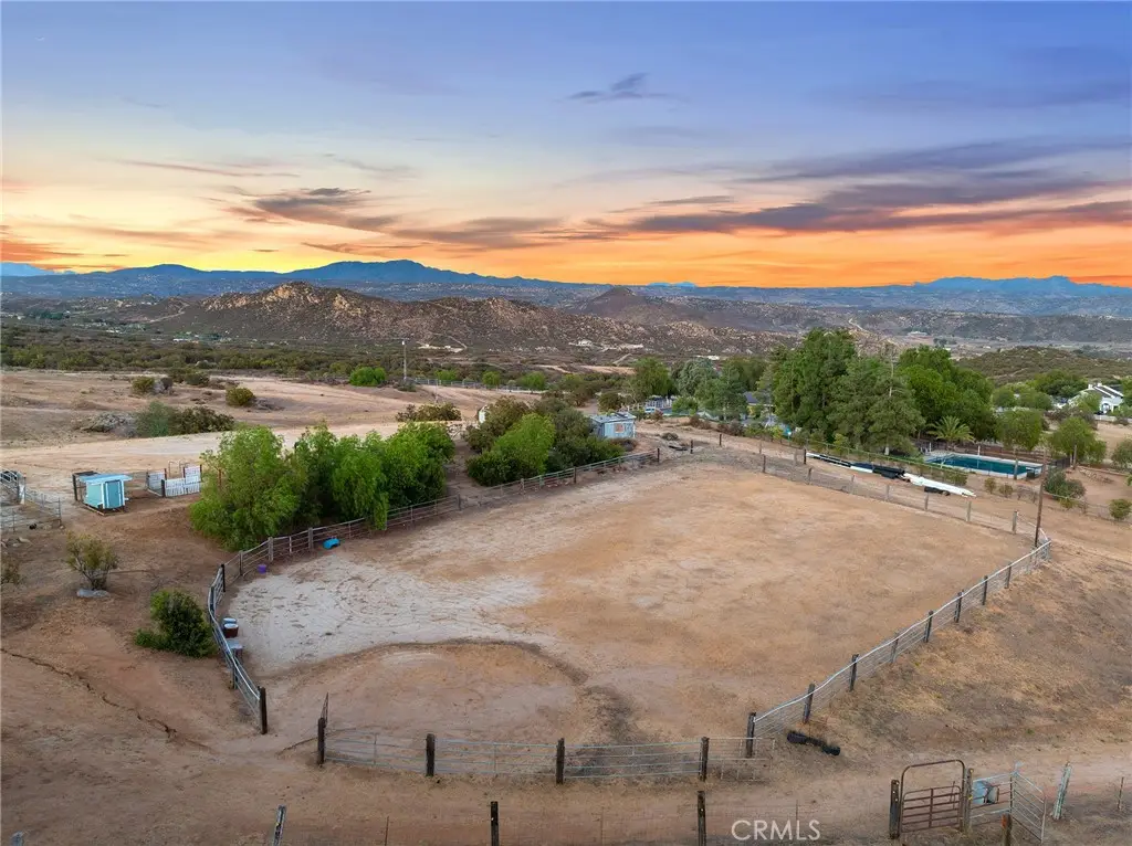 40399 Denise Road, Temecula, CA 92544 - #1