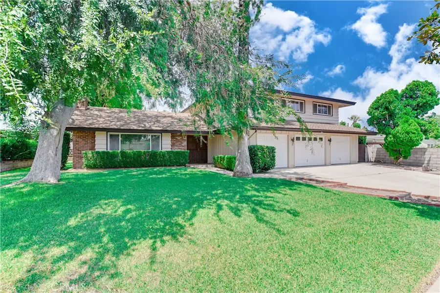 687 Locust Street, Corona, CA 92879 - Image #3