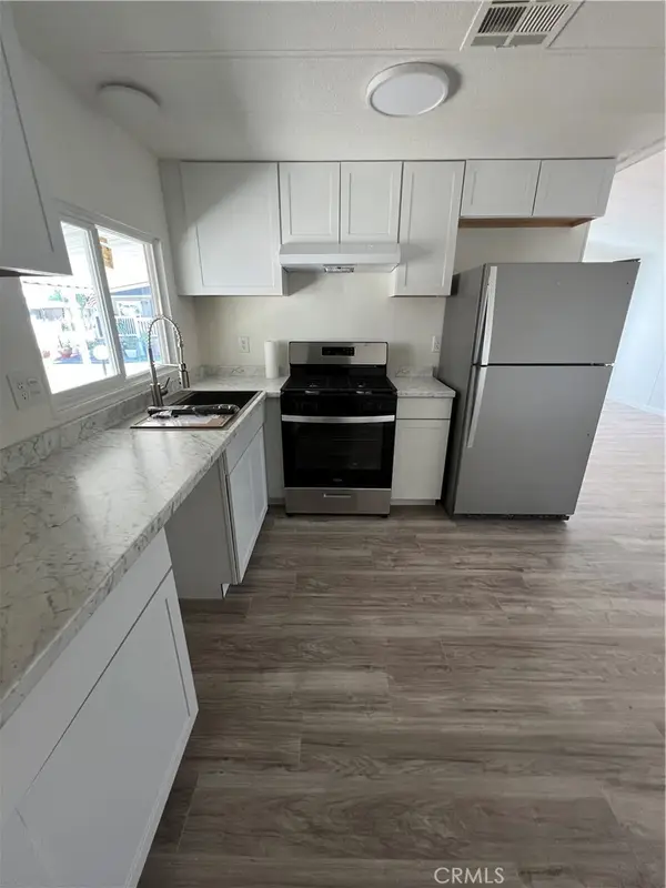 260 N Lyon Ave #141, Hemet, CA 92543