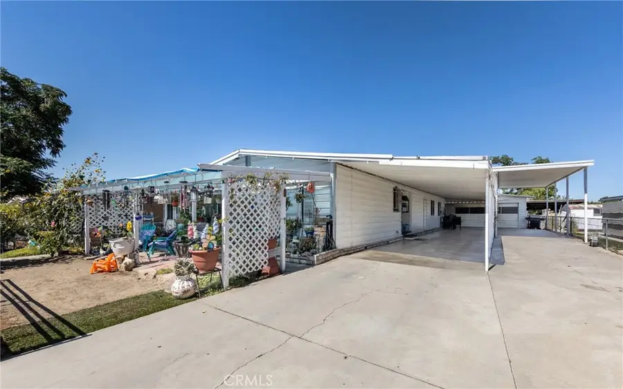 25289 De Waide Avenue, Hemet, CA 92544 - Image #3