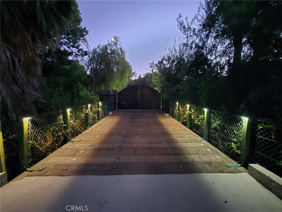 17380 Mockingbird Canyon, Riverside, CA 92504 - Image #2