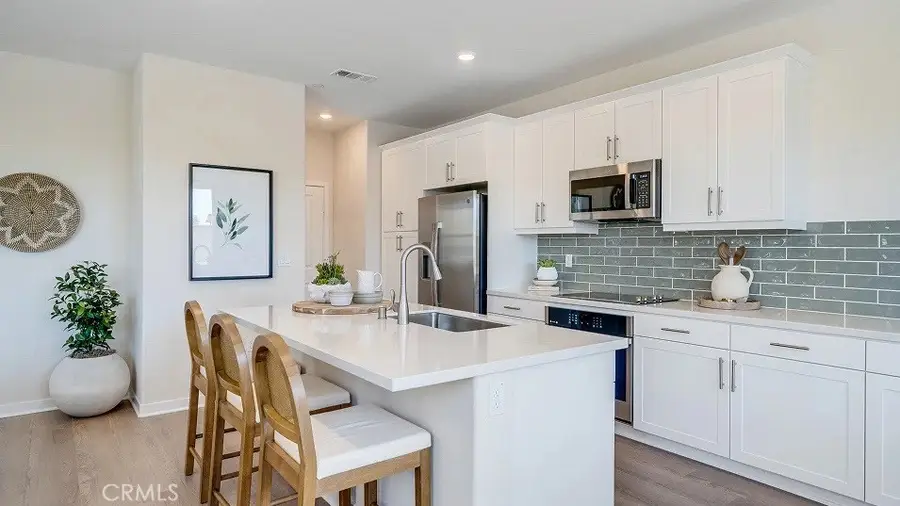 2606 E Forest Paseo, Ontario, CA 91762 - Image #3