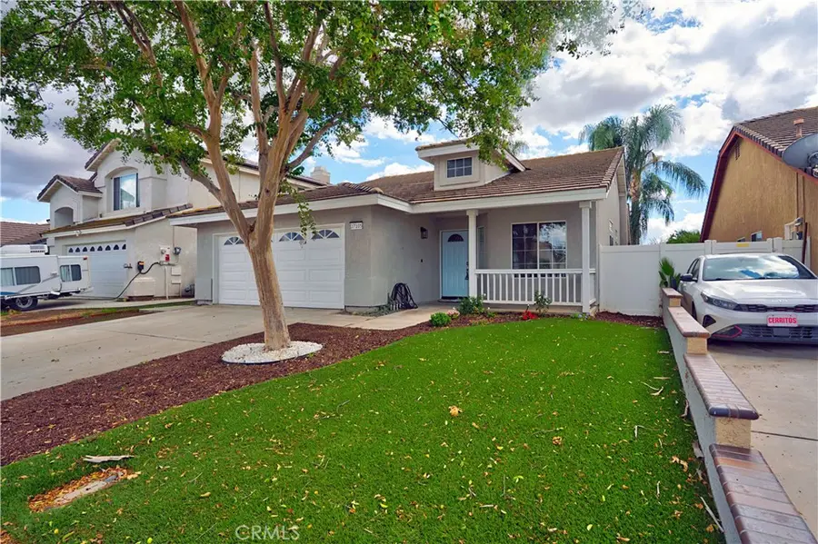 27105 Hemingway Court, Menifee, CA 92584 - Image #2